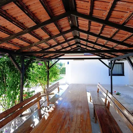 Apartment Gold & Gray