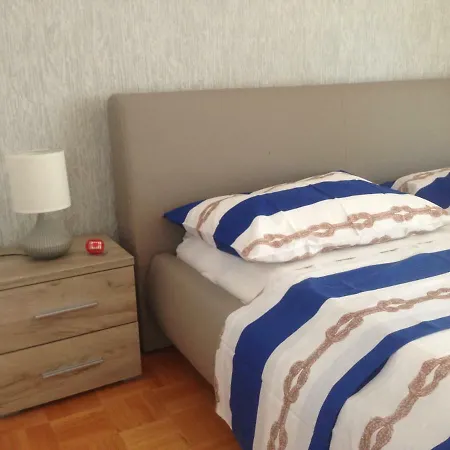 Apartment Gold & Gray Zadar