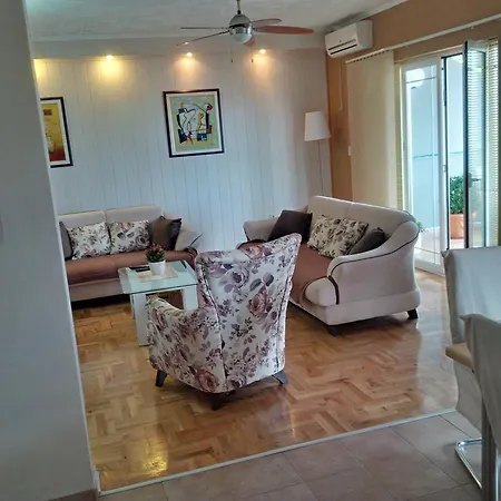 Apartment Denis
