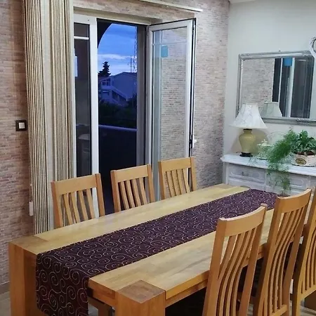 Apartment Gold & Gray Apartment Zadar