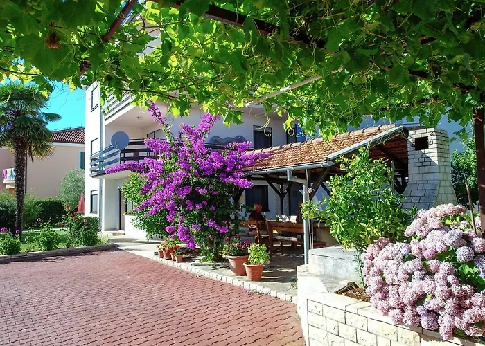 Gold & Gray Διαμέρισμα